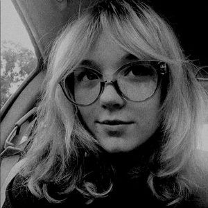 Meet your Posher, Tori